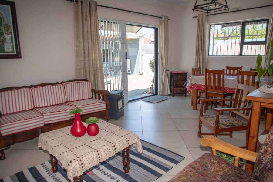 3 Bedroom Property for Sale in Heilbron Free State